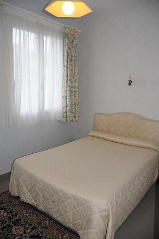 Hotel De Touraine Saint-Nazaire  Pokoj fotografie