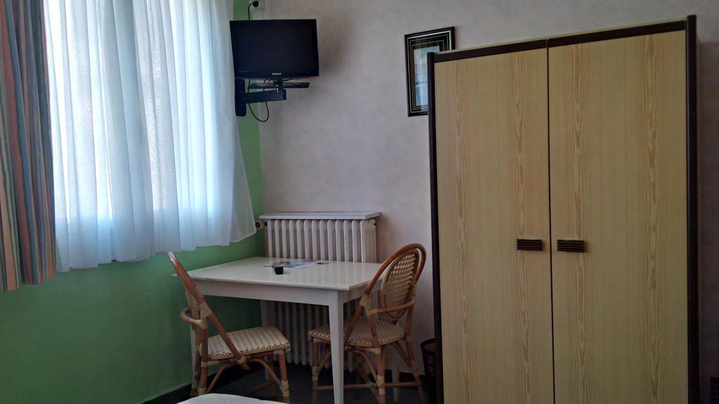 Hotel De Touraine Saint-Nazaire  Pokoj fotografie